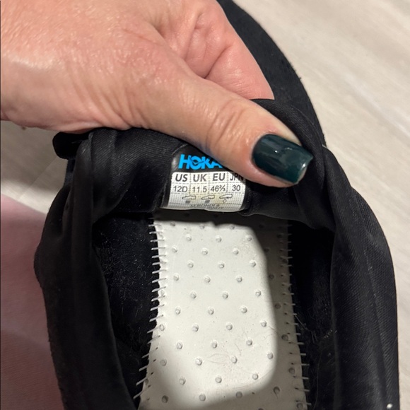 Hoka Men's Black and White Bondi 8 Athletic Shoes size 12 - Picture 6 of 6